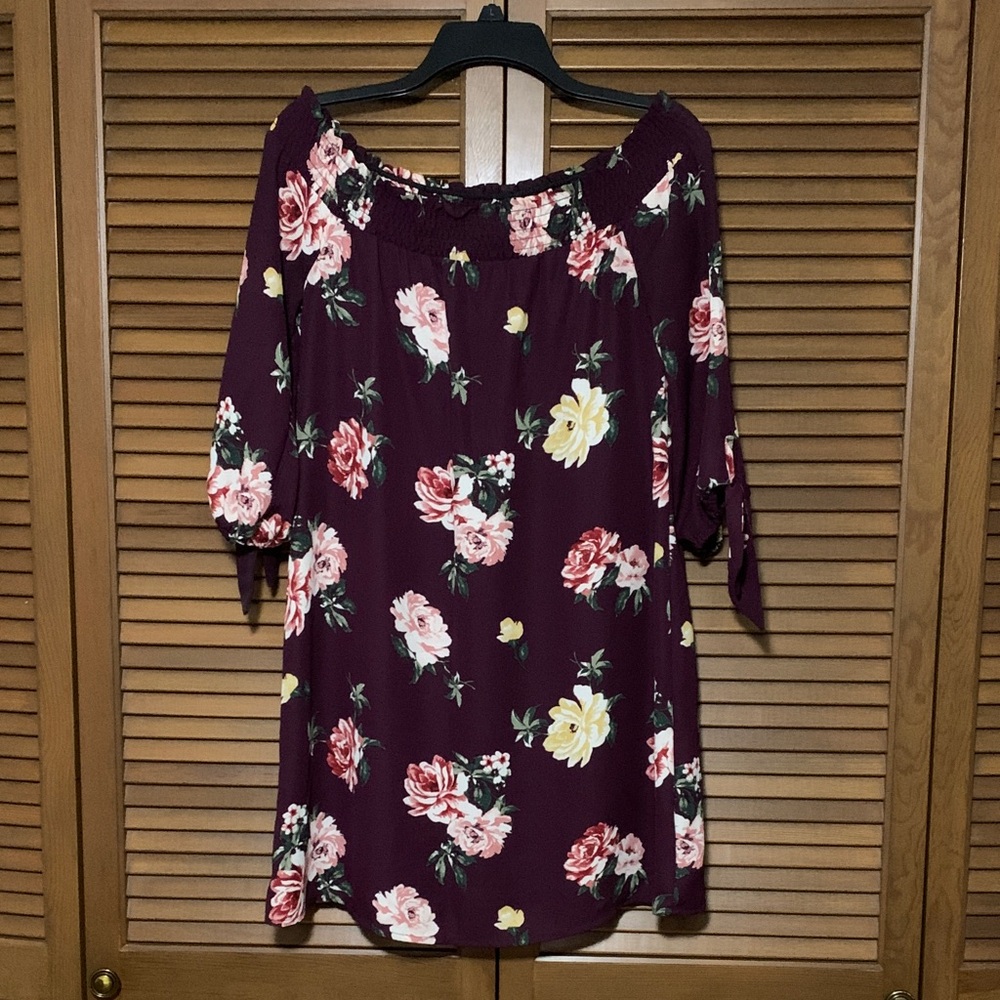 Francesca’s Miami Off Shoulder Burgundy Floral 3/4 Sleeve Dress Small S